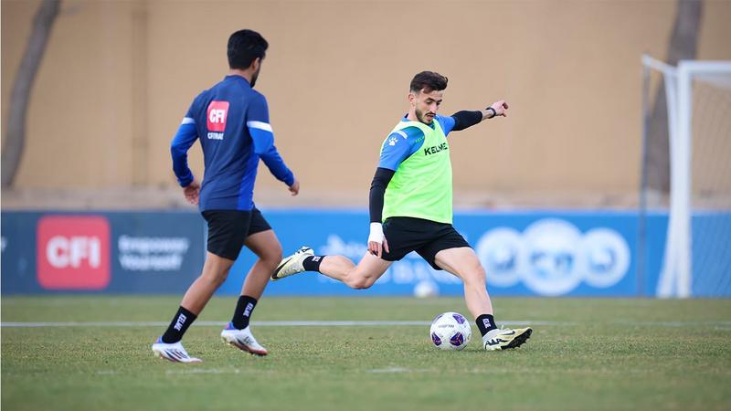 المنتخب الوطني يختتم تدريباته في عمان استعدادًا للدوحة