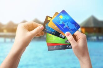 فضائح مالية في الملكية الأردنية للسياحة.. صرف رواتب غير قانونية واستخدام مفرط للبطاقة