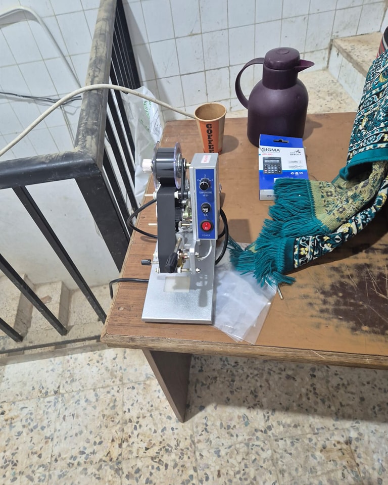 عاجل||ضبط مستودع مجمدات غير مرخص في الكرك وإغلاقه بالشمع الأحمر (صور)