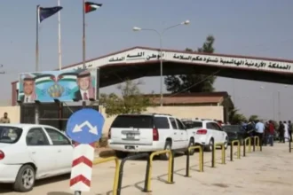 الأردن يسمح للمستثمرين السوريين بالعودة بمركباتهم الخاصة