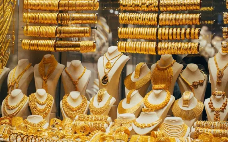 انخفاض أسعار الذهب محلياً اليوم الثلاثاء