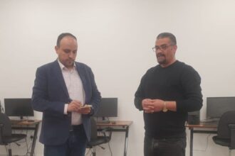 وزير الشباب يواصل جولاته الميدانية ويتفقد مركزي شباب
