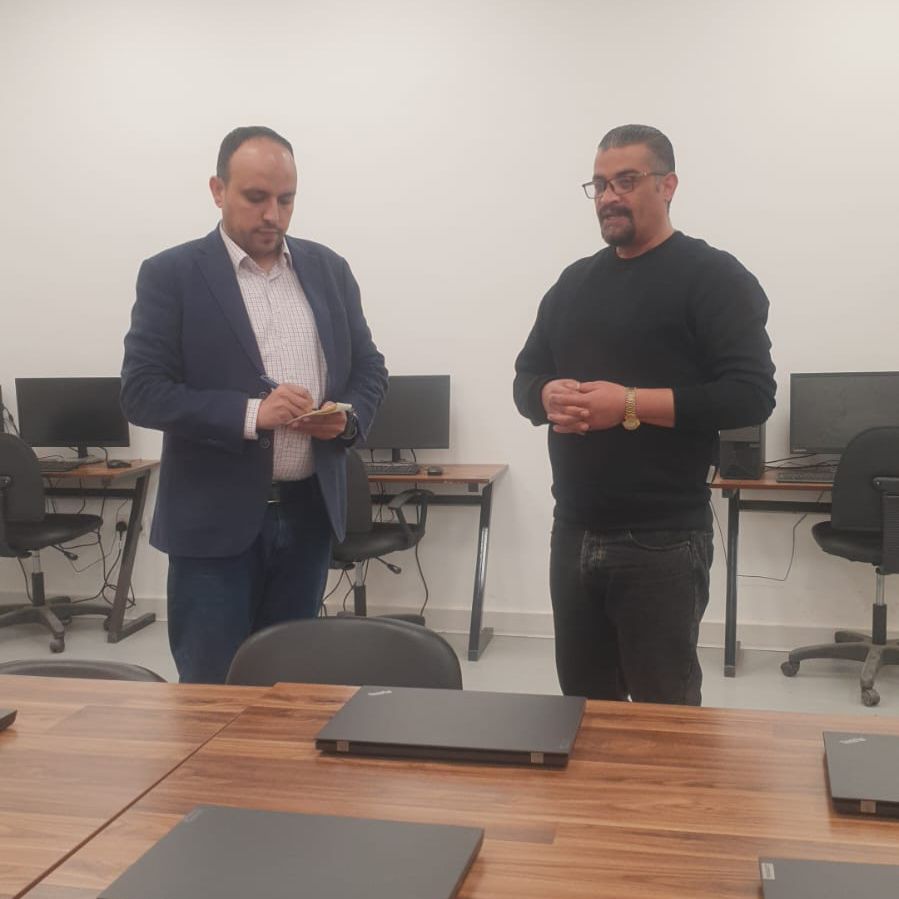 وزير الشباب يواصل جولاته الميدانية ويتفقد مركزي شباب