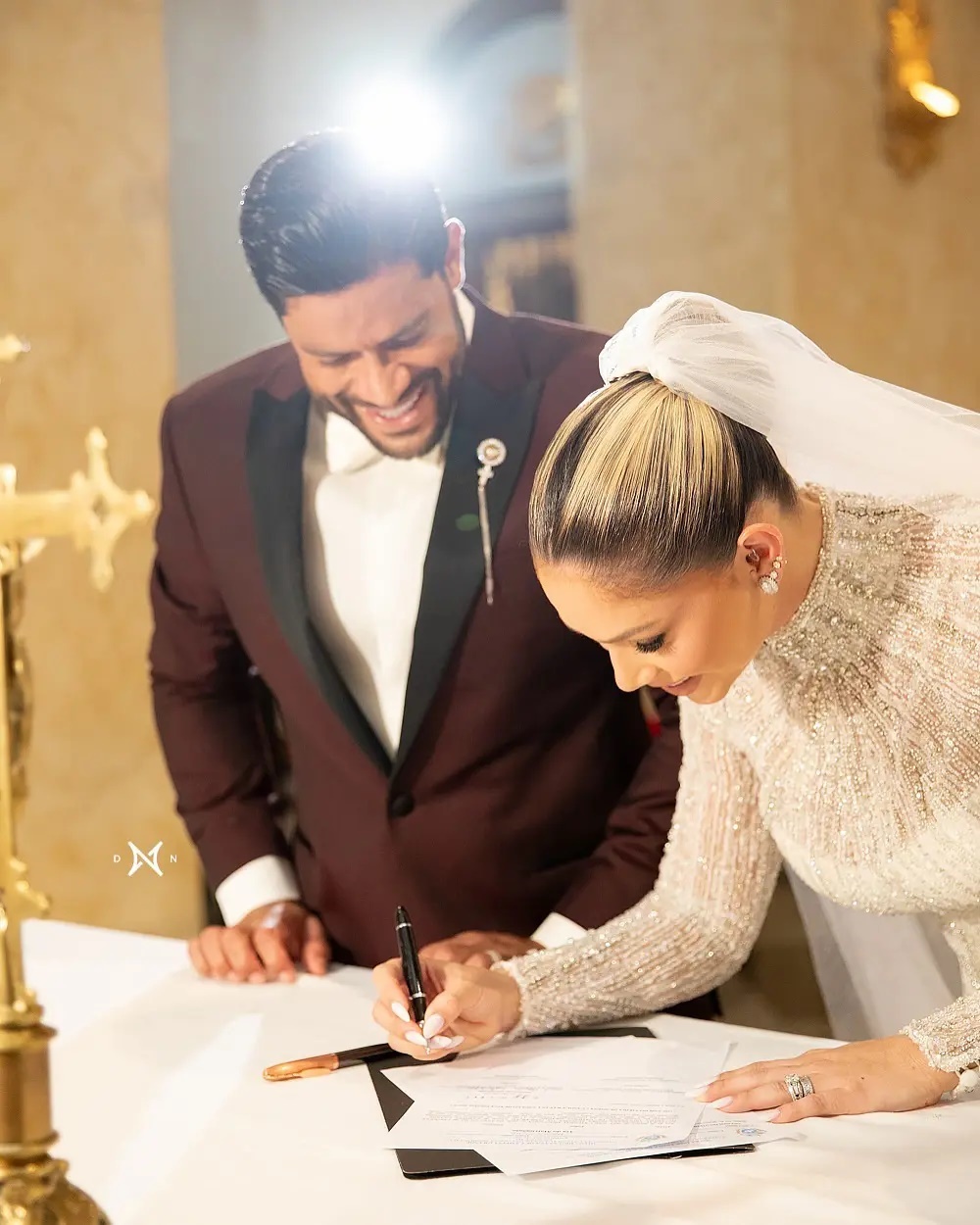 صورة حول : هالك نجم البرازيل يتزوج من ابنة شقيقة زوجته السابقة هالك نجم البرازيل يتزوج من ابنة شقيقة زوجته السابقة