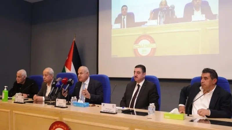 البكار: بدء استقدام العمالة الوافدة منتصف الشهر المقبل