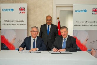 اليونيسف والمملكة المتحدة تدعمان التعليم الدامج في الأردن