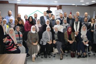 المدن والقرى يكرم مديره العام