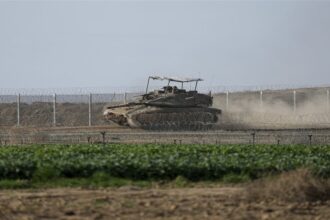 الاحتلال يرفض الانسحاب من جنوب لبنان