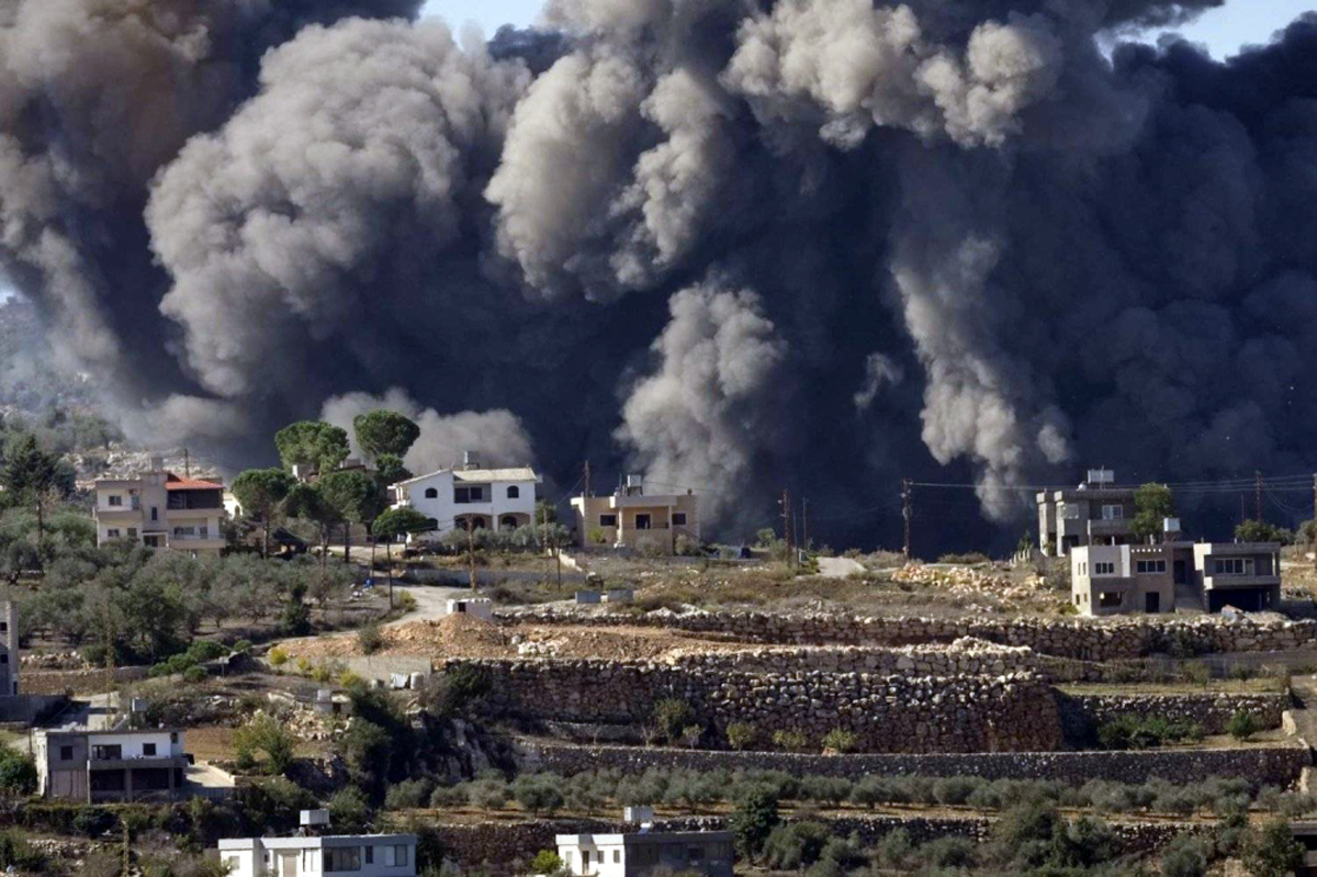 استشهاد ثلاثة أشخاص في جنوب لبنان جراء غارة إسرائيلية