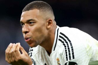 مبابي يحتفل بهدفه برسالة لجماهير ريال مدريد