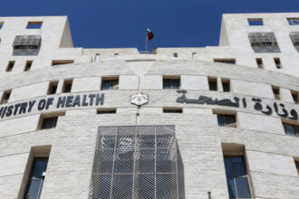 وزارة الصحة تنجز 70% من خطتها وتحقق إنجازات كبير