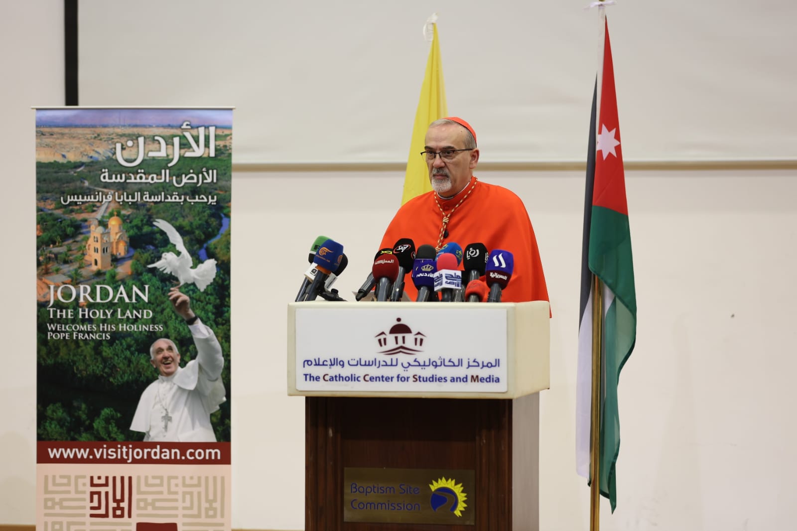 المركز الكاثوليكي يعقد مؤتمرًا صحفيًّا قبيل تدشين كنيسة معموديّة السيّد المسيح