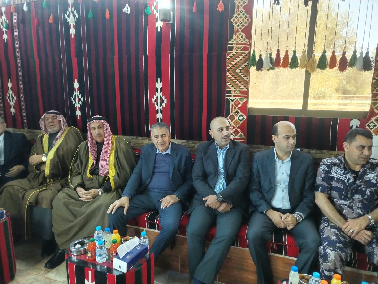 الفايز يناقش في معان التحديات الداخلية و الخارجية