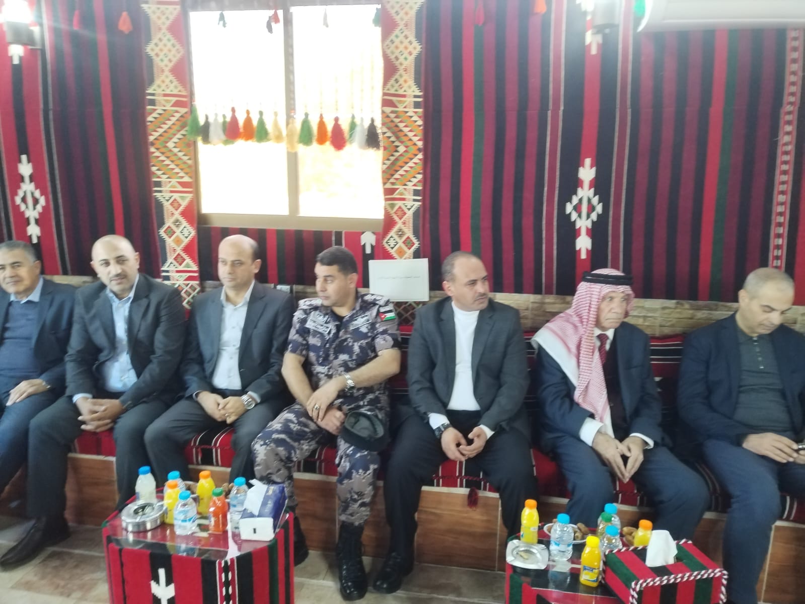 الفايز يناقش في معان التحديات الداخلية و الخارجية
