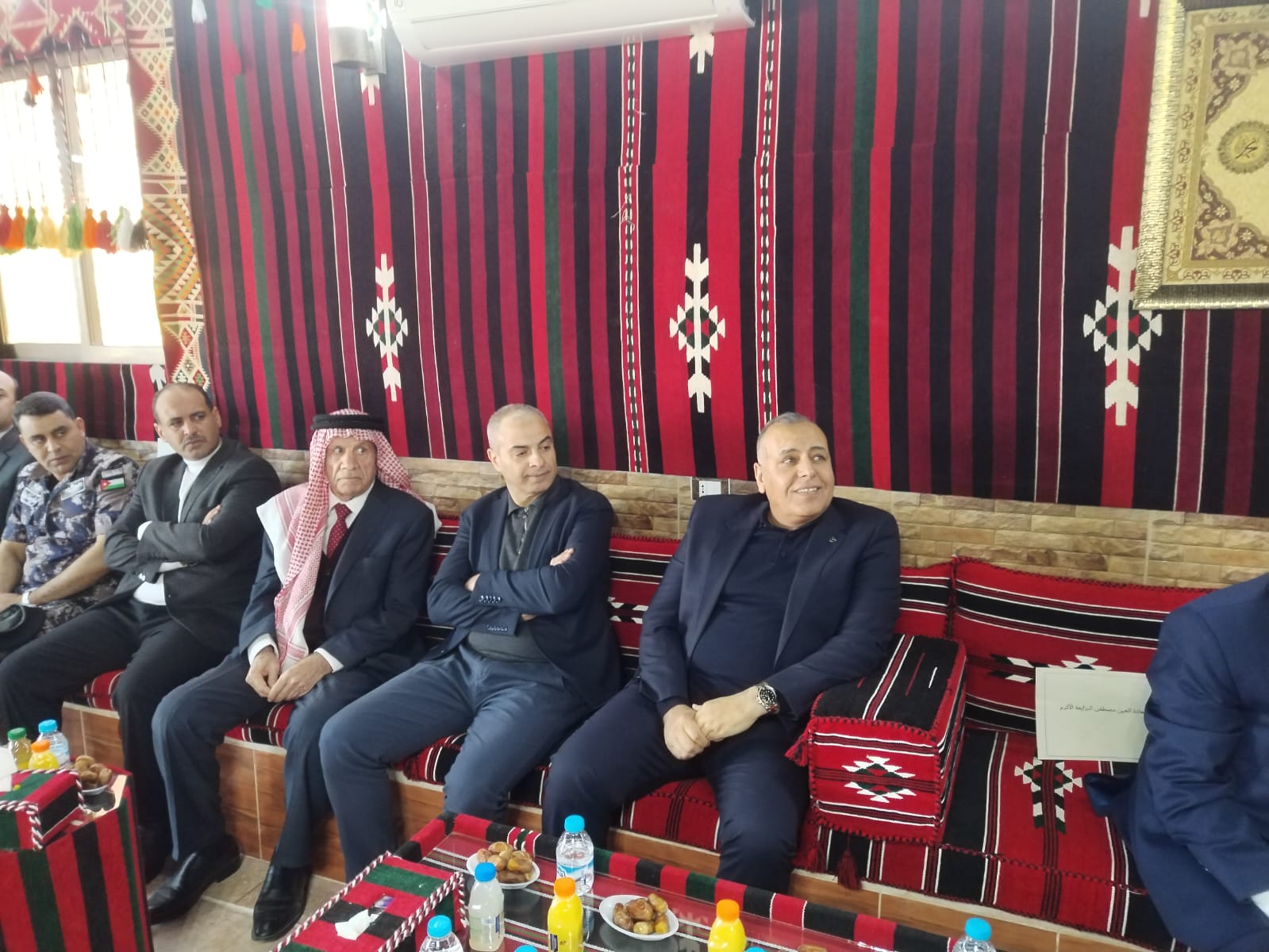 الفايز يناقش في معان التحديات الداخلية و الخارجية