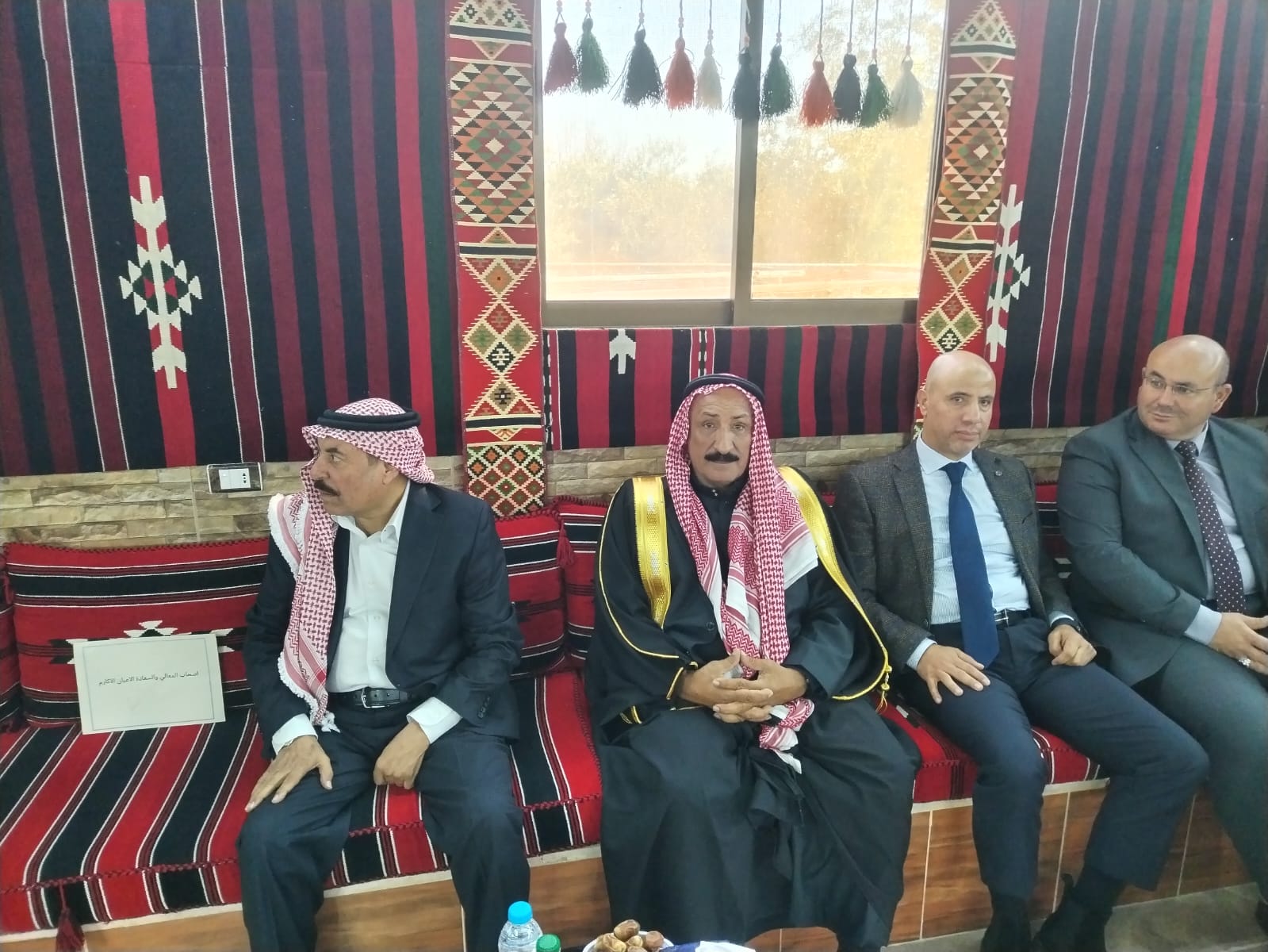 الفايز يناقش في معان التحديات الداخلية و الخارجية