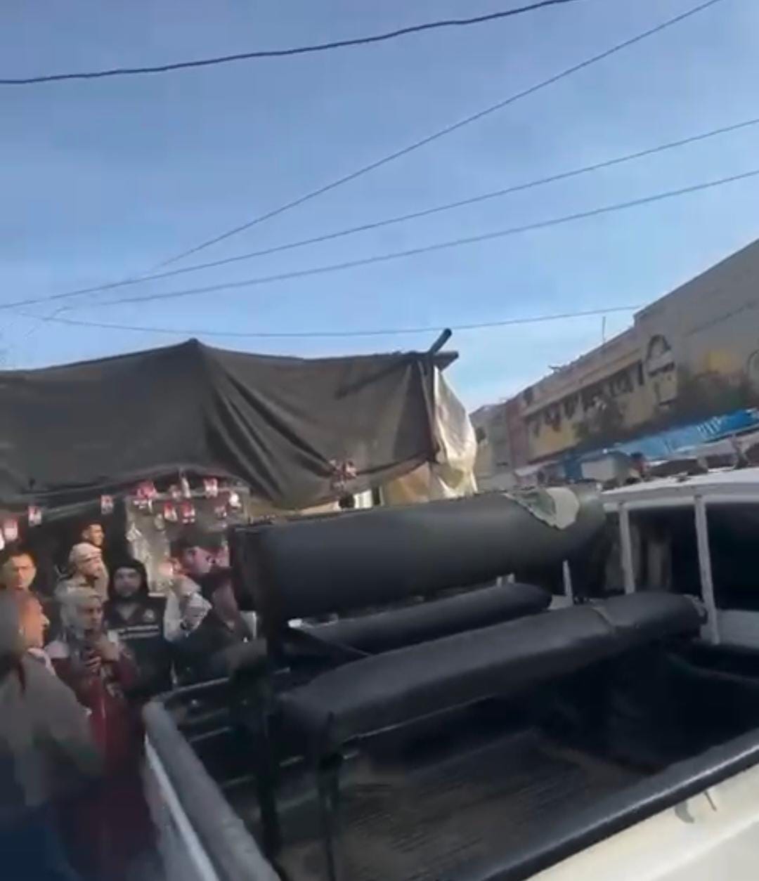عاجل|| شاهد كتائب القسام تملأ شوارع غزة بلباسها العسكري بعد وقف إطلاق النار