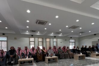 النائب المراعية يلتقي أبناء المجتمع المحلي بمنطقة حوض الديسي
