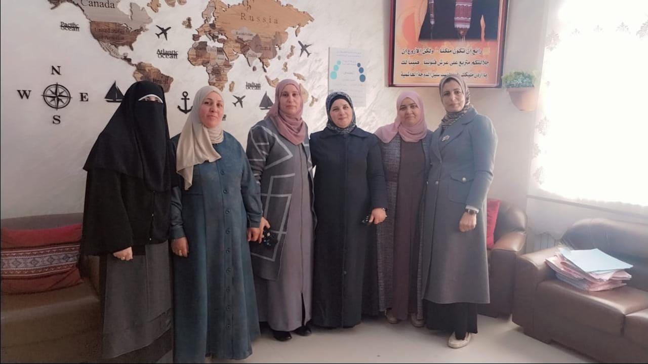 تربية المزار تنفذ " مبادرة " جدارية العالم والاردن