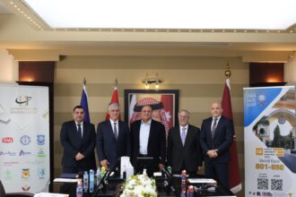 عمان الأهلية تستقبل الرئيس التنفيذي لبنك كابيتال ... صور