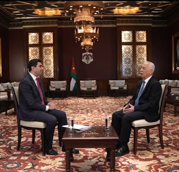 بالفيديو.. العيسوي يستعرض محطات في عهد جلالة الملك