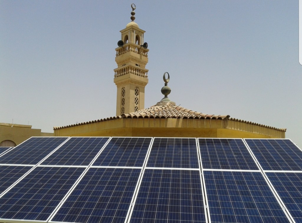 60 مسجدًا في الطفيلة تعتمد الطاقة الشمسية لتوفير الكهرباء وتخفيض التكاليف