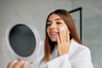 الصيام التجميلي: هل هو الحل الأمثل لبشرة صحية أم مجرد توجه مؤقت؟