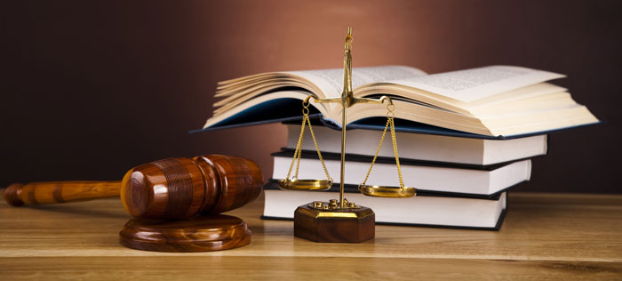 45 محامياً جديداً يؤدون اليمين القانونية أمام وزير العدل