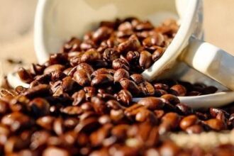 ارتفاع أسعار القهوة في امريكا بسبب الرسوم التجارية على الصادرات الكولومبية