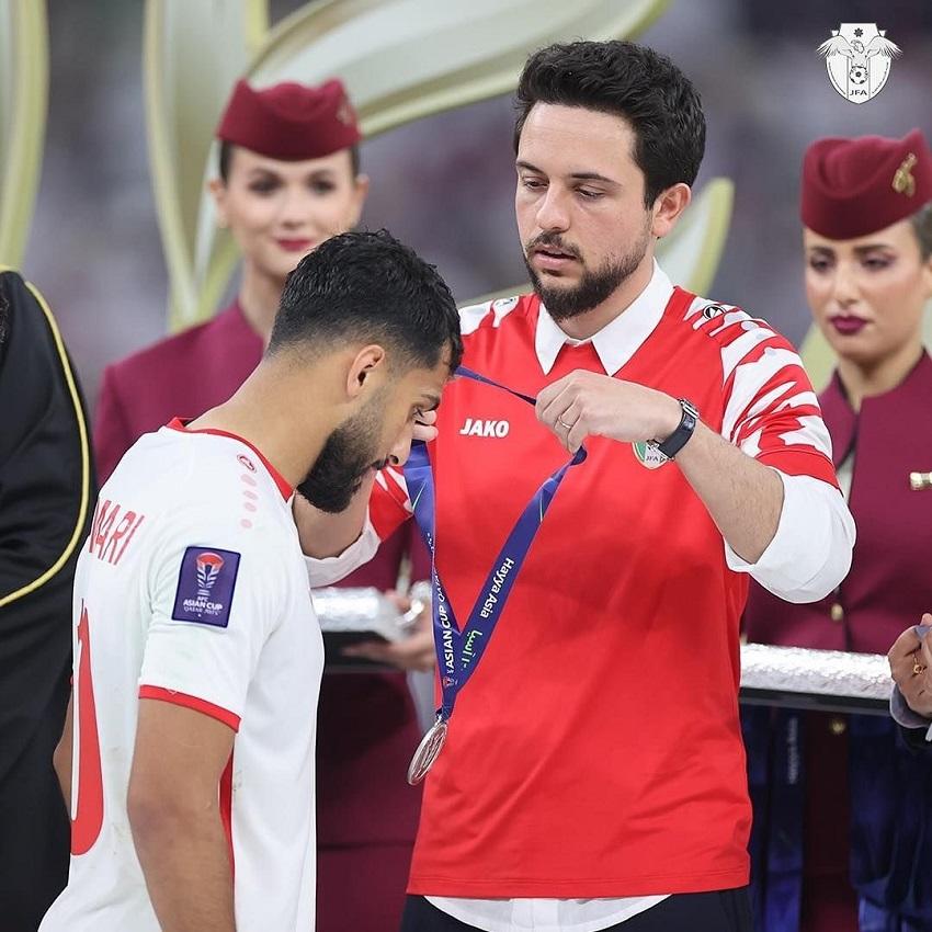 ولي العهد يحتفل بأهداف موسى التعمري في فوز مونبلييه على موناكو