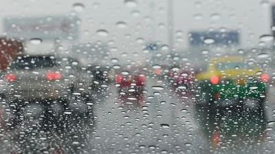 حالة عدم استقرار جوي وأمطار متفرقة اليوم في المملكة