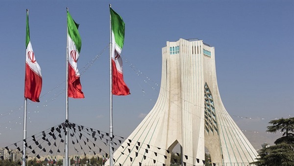 حادث مروع في طهران..مقتل قاضيين أمام المحكمة العليا