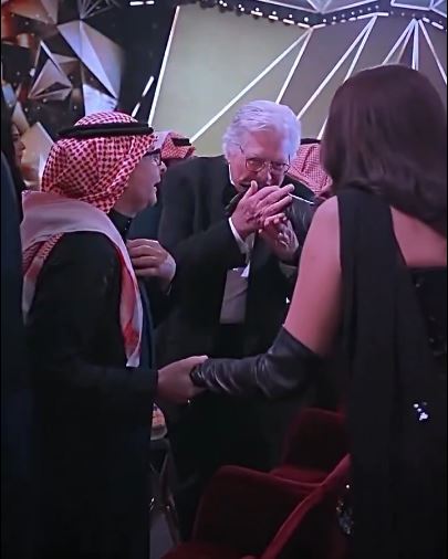 جدل واسع بعد استدعاء الفنانة أنغام وعبد المجيد عبد الله من قبل الأمن العام السعودي