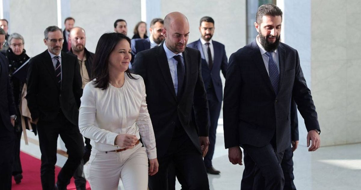 فرنسا وبريطانيا تدرسان تعديل العقوبات على سوريا