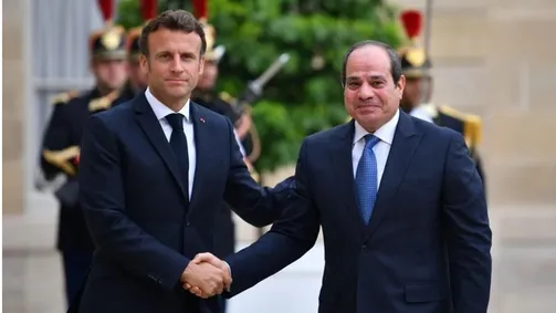 السيسي وماكرون يدعوان لتنفيذ حل الدولتين