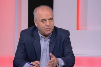 محافظة يتفقد مدارس الشونة الجنوبية ويؤكد دعم الوزارة لتلبية احتياجاتها