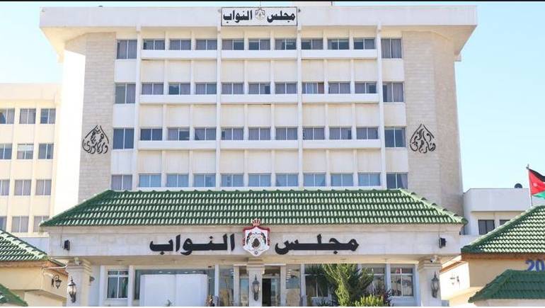 لجان النواب تبحث قضايا الأجور والطيران والقطاع الزراعي