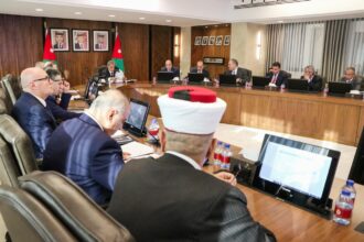 مجلس الوزراء يقرر إعفاء 500 شاحنة ومركبة من الرسوم الجمركية والضرائب لدعم الإغاثة في غزة