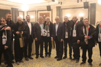 وصول 15 أسيرا فلسطينيا محررا مبعدا إلى إسطنبول