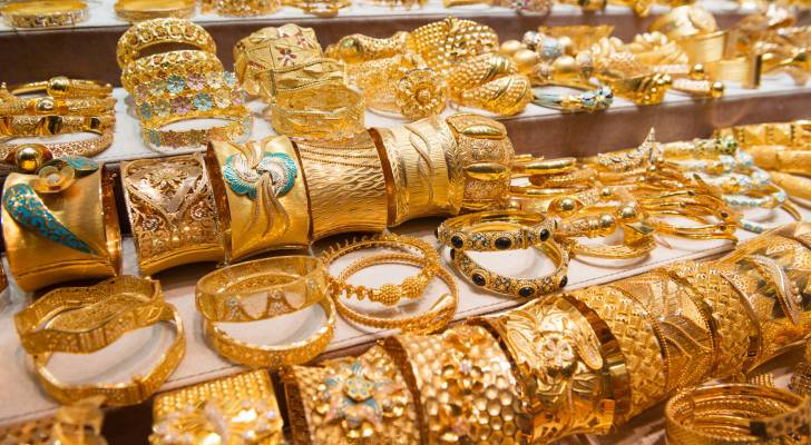 عاجل | انخفاض أسعار الذهب بالتسعيرة المسائية في الأردن