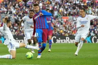 بيكيه يهاجم ريال مدريد: "ما يحدث مجرد قنبلة دخان"