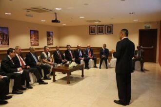 الرماضنة يهنئ مصالحة بتعيينه رئيسًا لمجلس أمناء المغطس