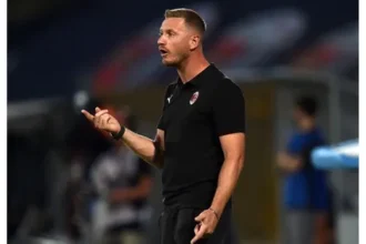 إقالة مدرب نادي إيطالي بسبب رفضه تلبية طلبات الرئيس
