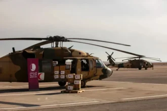 قطر تطلق جسرًا جويًا وبريًا من الأردن إلى غزة لدعم القطاع الصحي والإغاثي
