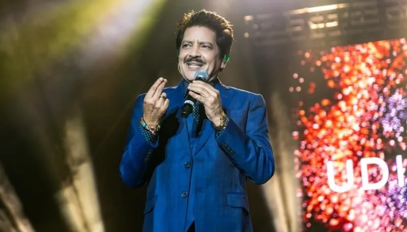 من عبد المجيد عبدالله إلى أوديت ناريان... جدل القبلات يطارد النجوم!