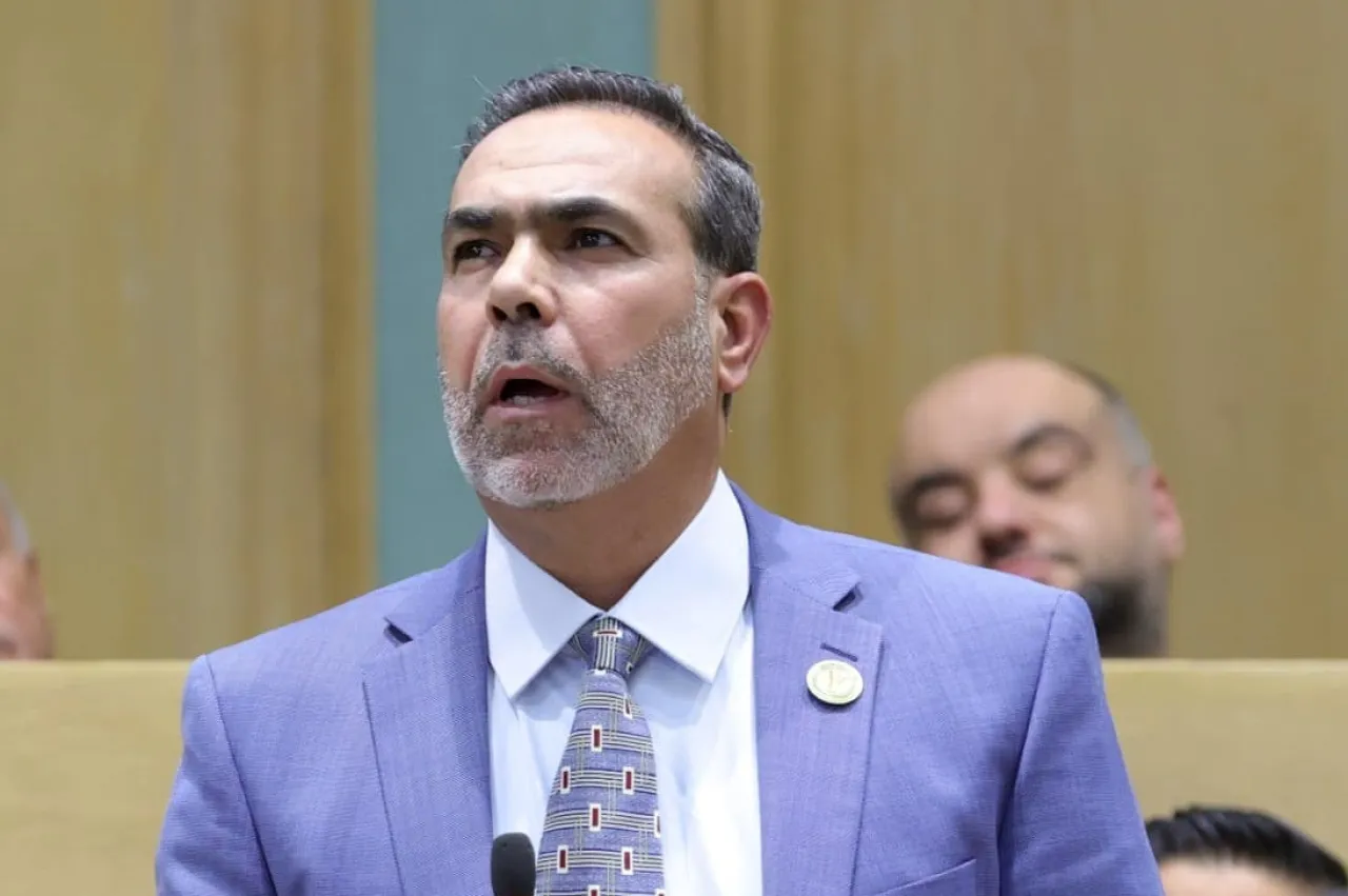 النواصرة: حان الوقت للتخلي عن المساعدات الخارجية والاعتماد على الذات