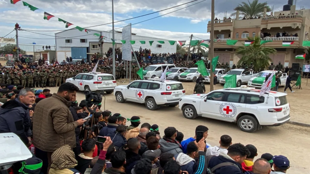 حماس والجهاد تسلمان محتجزين إسرائيليين ضمن الدفعة السادسة