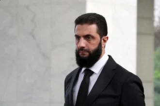 الشرع يتلقى دعوة للمشاركة في قمة عربية طارئة بمصر