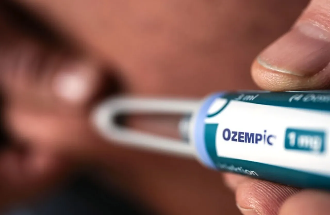 بريطانيا: 82 حالة وفاة مرتبطة بأدوية إنقاص الوزن مثل Ozempic وMounjaro