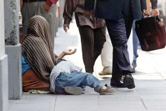 ضبط 710 متسولين في 423 حملة لمكافحة التسول خلال يناير